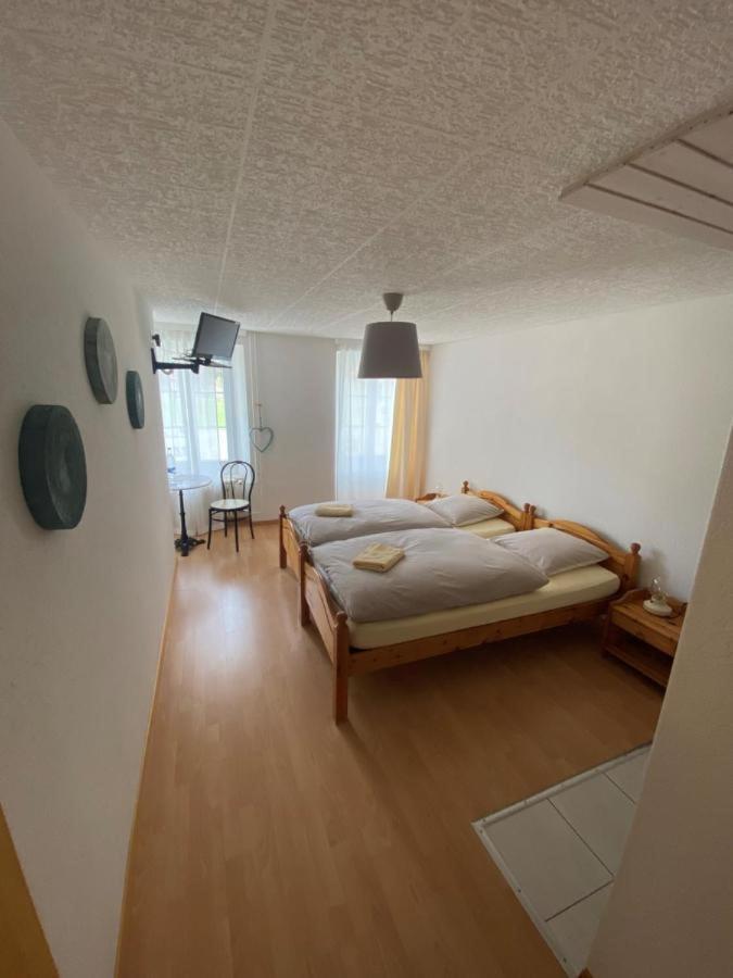 Hotel-Restaurant Des 3 Coeurs Vaulion Ngoại thất bức ảnh